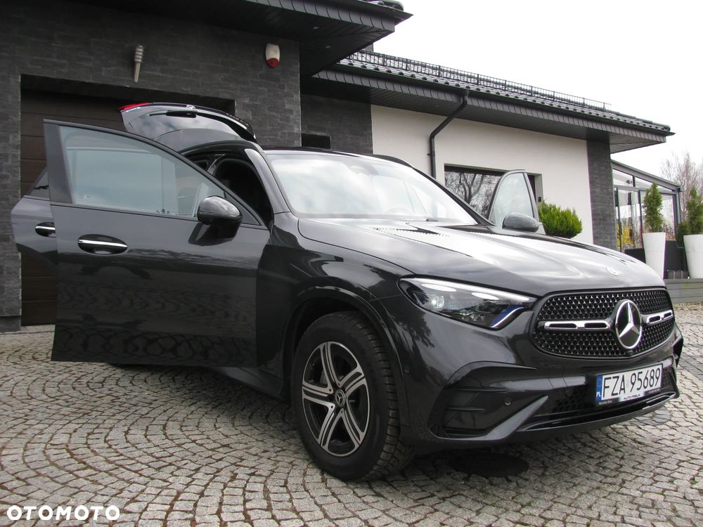 Mercedes-Benz GLC - 9