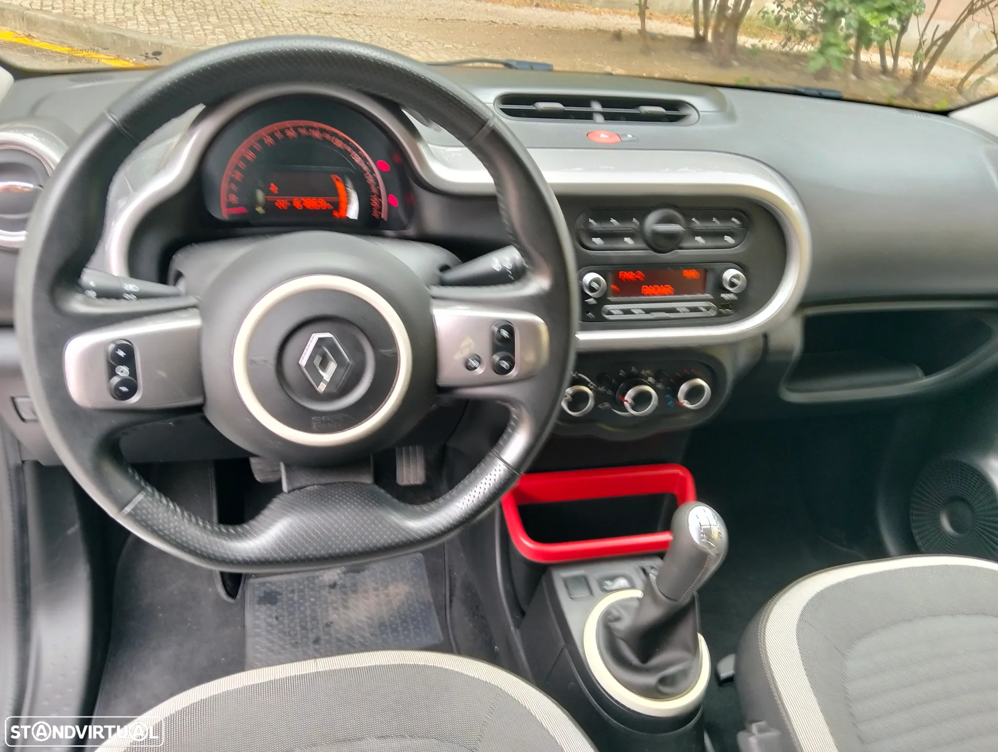 Renault Twingo 1.0 SCe Limited - 16