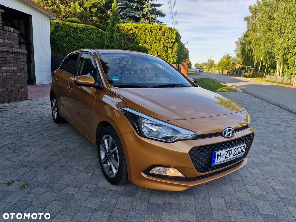 Hyundai i20 1.2 Passion - 8