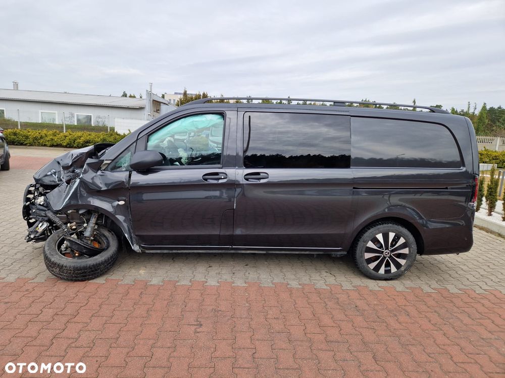 Mercedes-Benz Vito Mixto L2 4x4 9G-Tronic 447.703 - 2