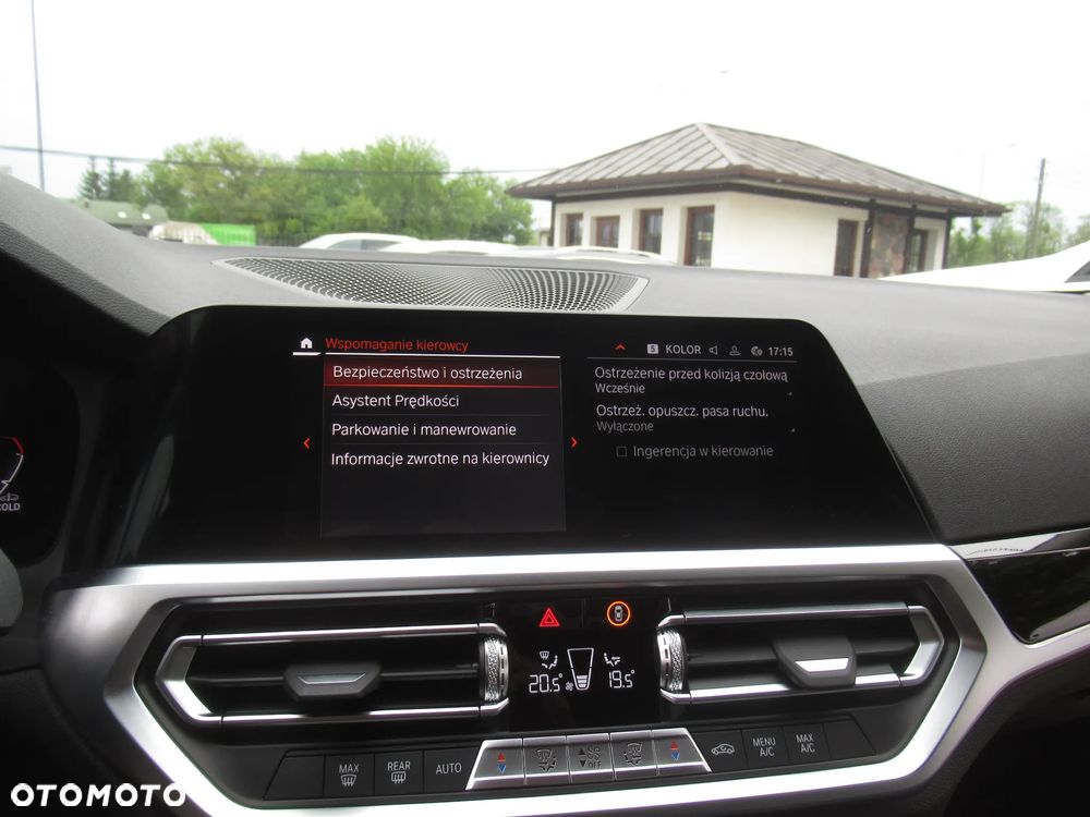 BMW Seria 3 318i Sport Line - 19