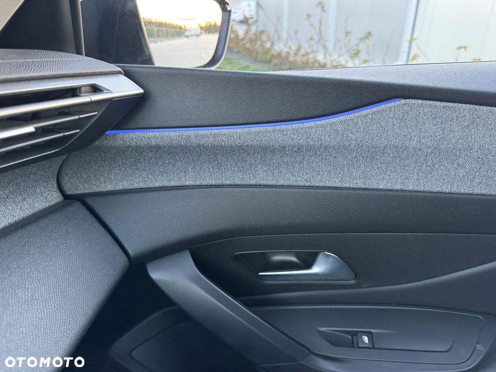 Peugeot 308 1.5 BlueHDi Allure S&S EAT8 - 23