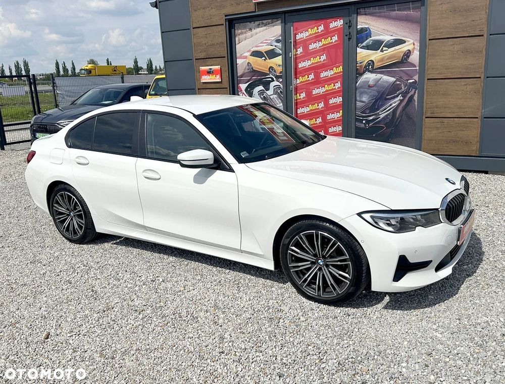 BMW Seria 3 318d - 6