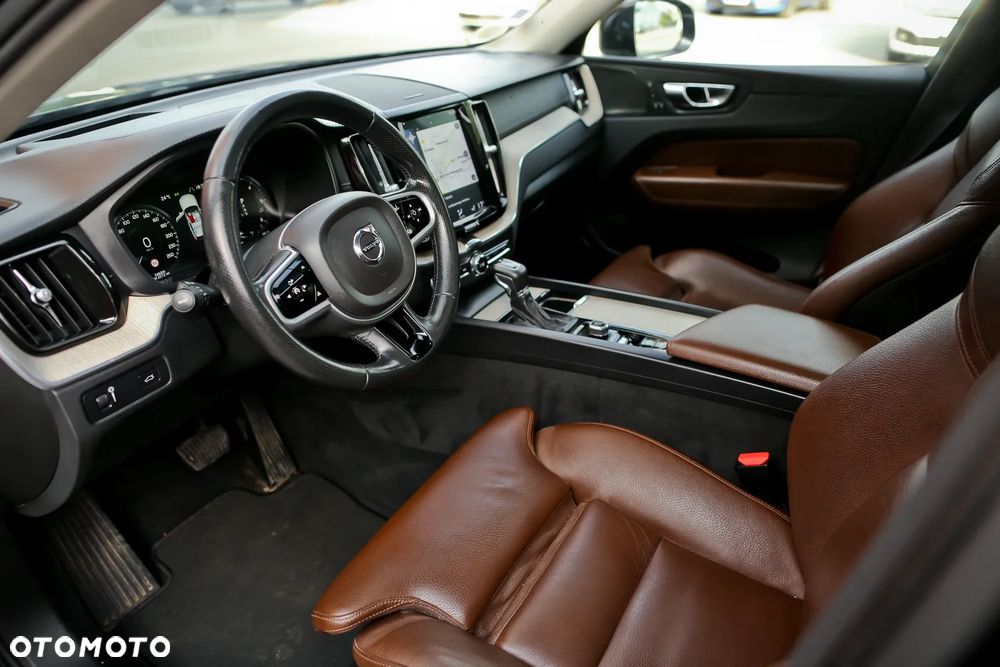 Volvo XC 60 D4 AWD Geartronic Inscription - 17