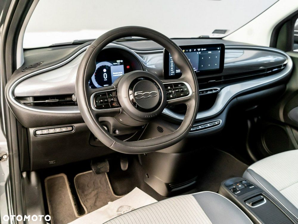 Fiat 500e - 23