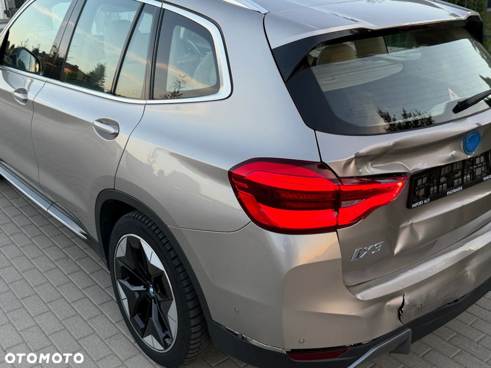 BMW iX3 Inspiring - 34