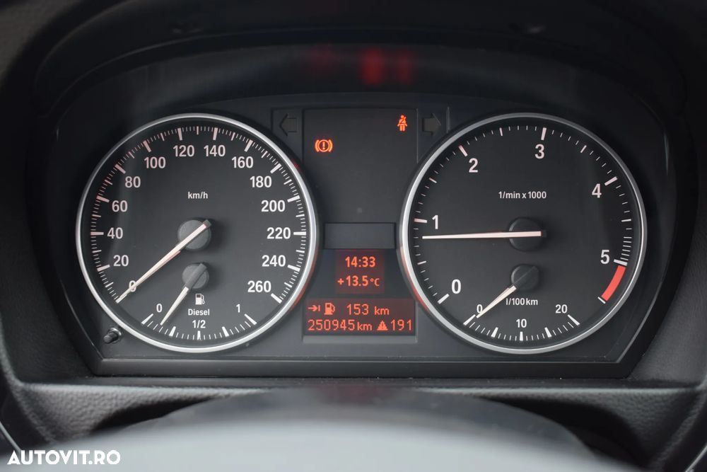 BMW Seria 3 320d DPF - 30