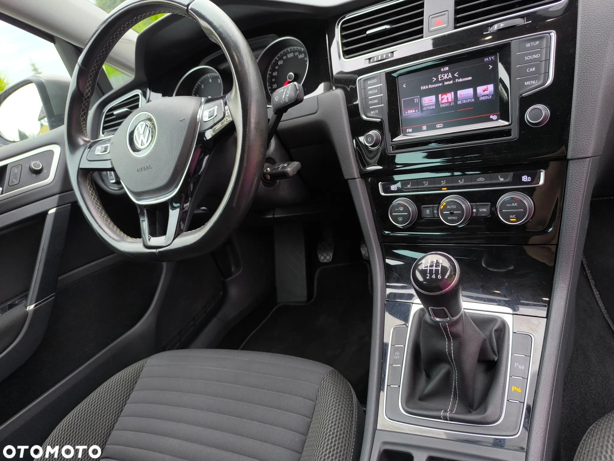 Volkswagen Golf Variant 1.4 TSI BlueMotion Technology Cup - 18