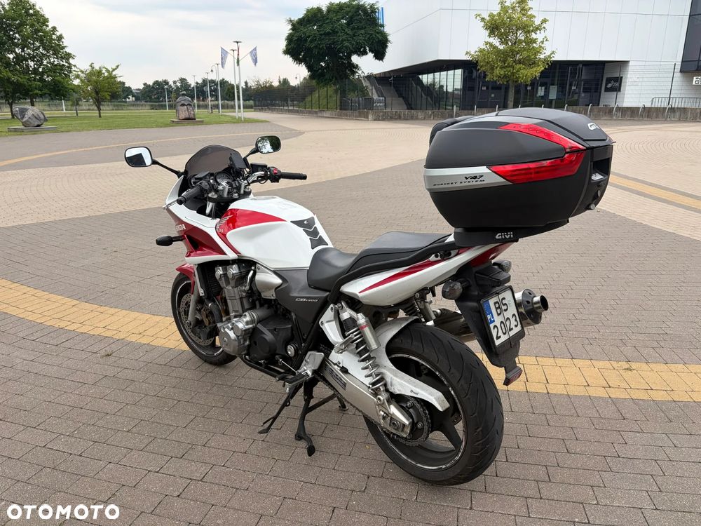 Honda CB - 2