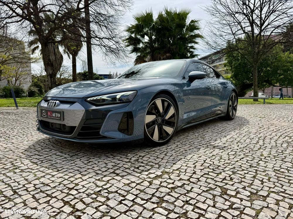 Audi e-tron GT quattro - 1