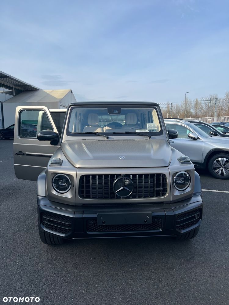 Mercedes-Benz Klasa G AMG 63 - 26