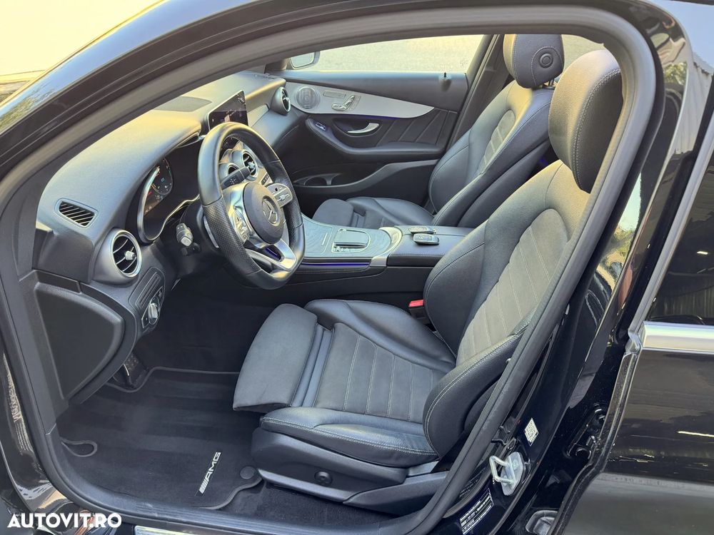 Mercedes-Benz GLC Coupe 300 e 4Matic 9G-TRONIC AMG Line Plus - 26