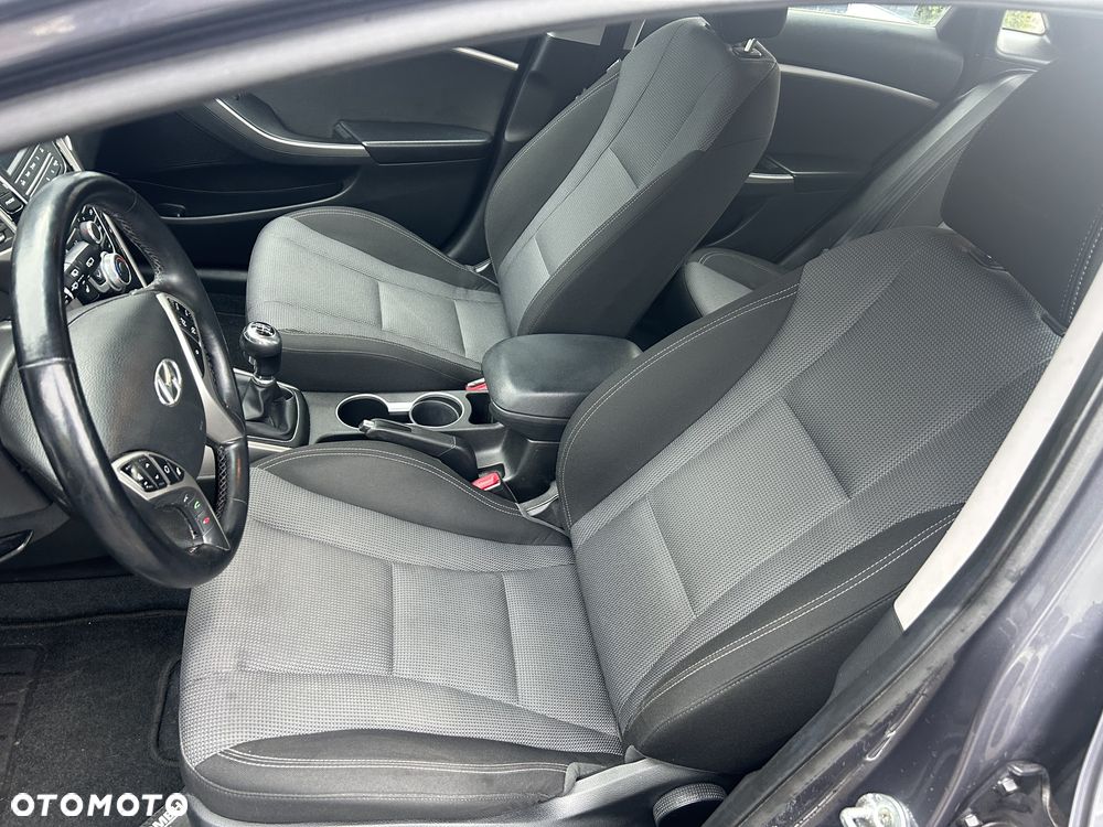 Hyundai i30 1.6 CRDI Style - 18