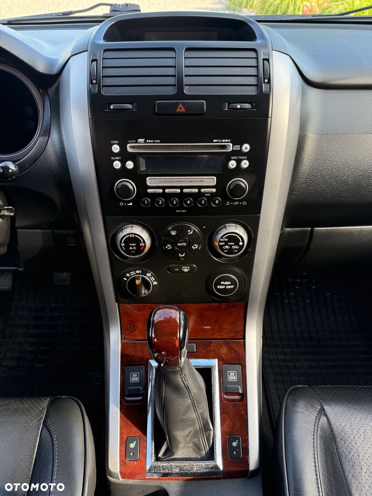 Suzuki Grand Vitara - 15