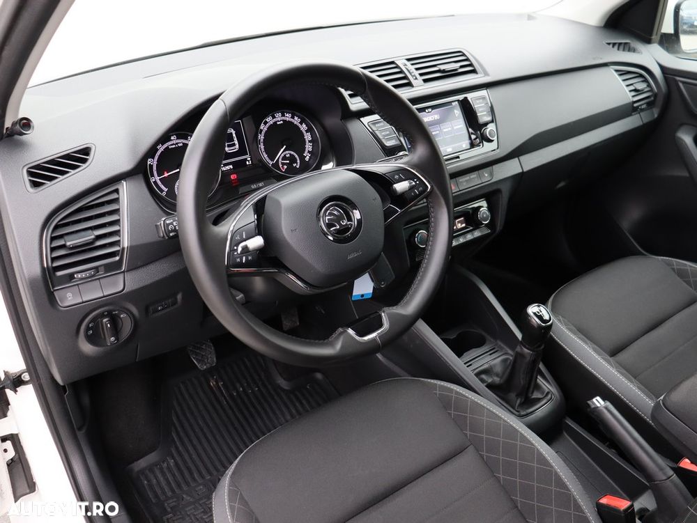 Skoda Fabia 1.0 TSI 95 CP Ambition - 11