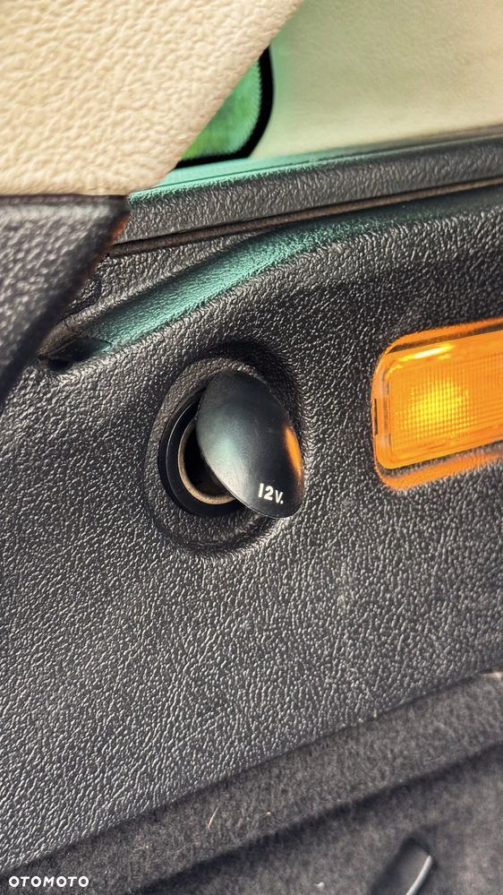 Peugeot 407 2.0 HDI Intense - 17