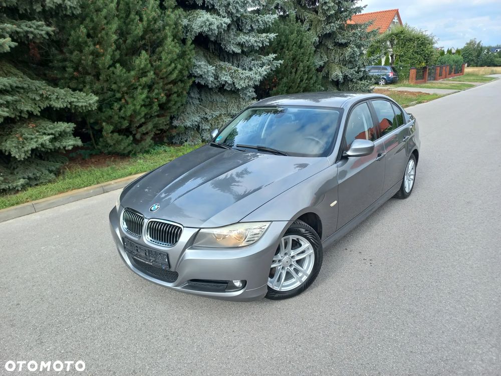 BMW Seria 3 318i Edition Exclusive - 3
