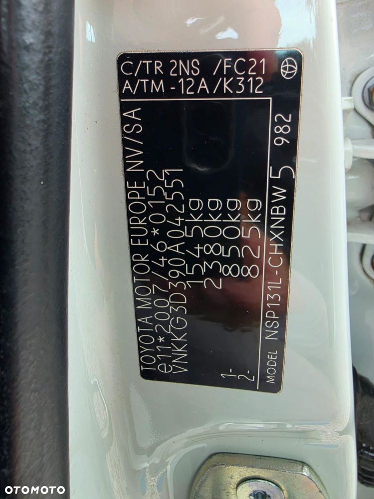 Toyota Yaris 1.5 Selection CVT - 11