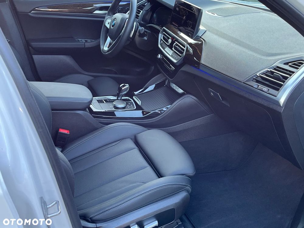 BMW X4 xDrive30i xLine - 11