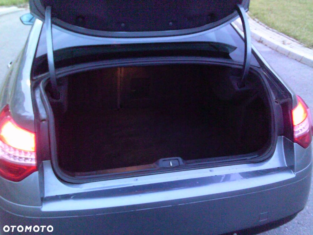 Citroën C5 1.6 HDi Attraction - 17