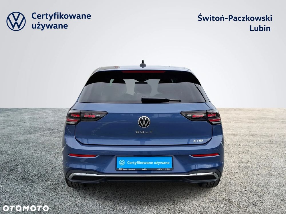 Volkswagen Golf - 4
