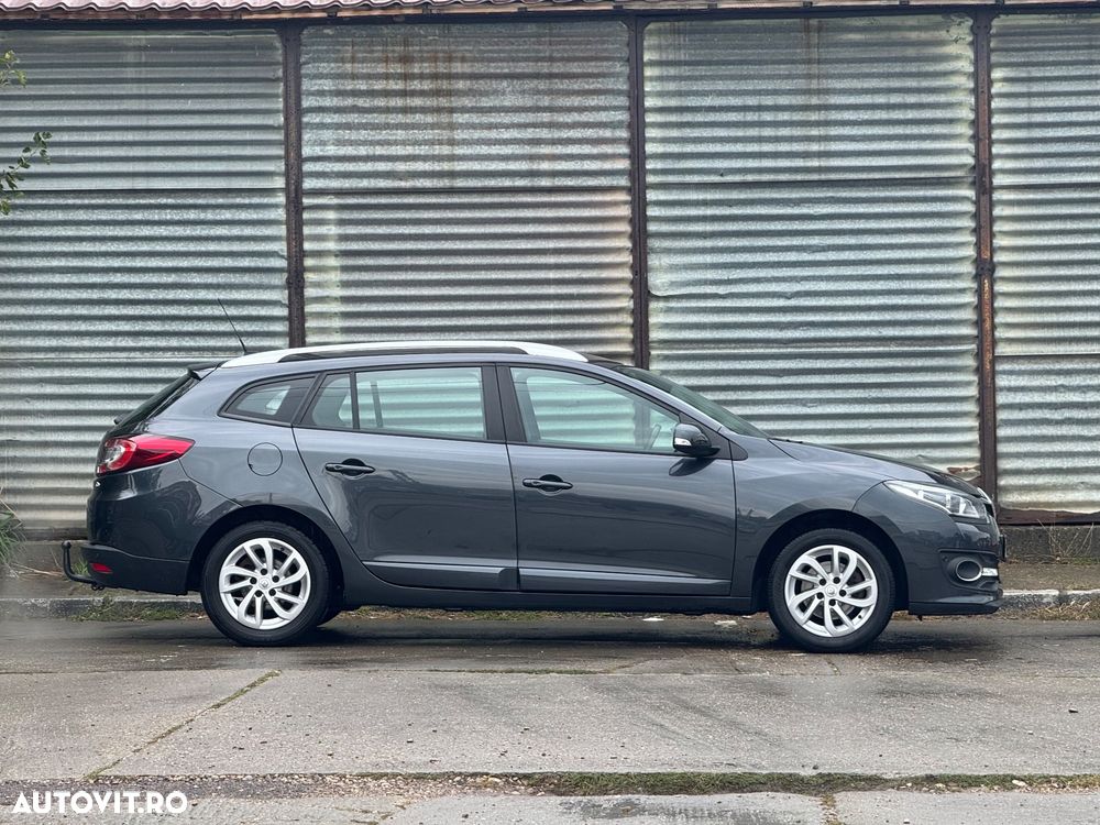Renault Megane - 11