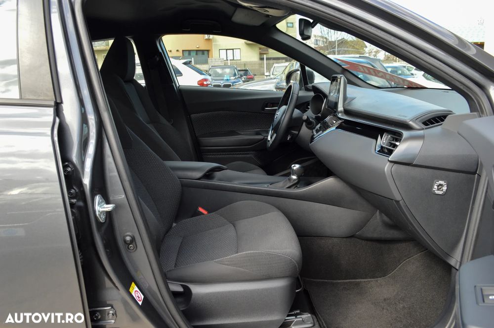 Toyota C-HR Business-Edition - 28