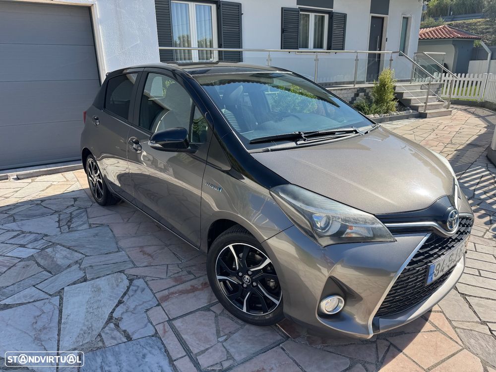 Toyota Yaris 1.5 HSD Square Collec.Grey - 6