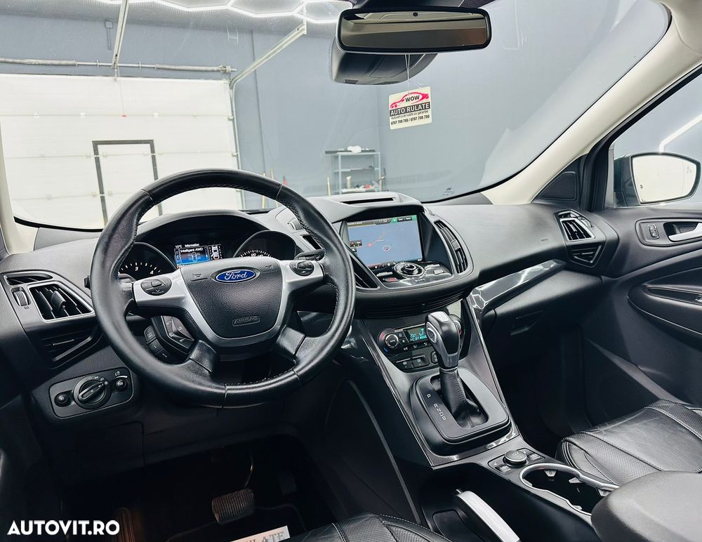 Ford Kuga 2.0 TDCi 4x4 Aut. ST-Line - 20