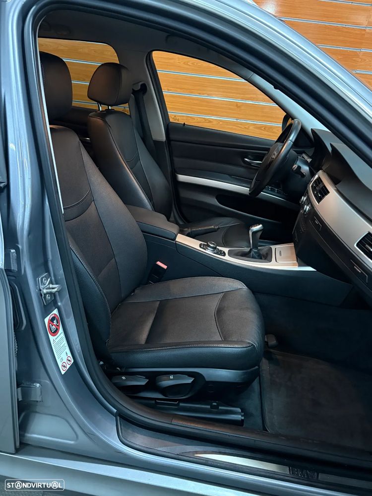 BMW 320 d Efficient Dynamics Edition Sport Line - 11