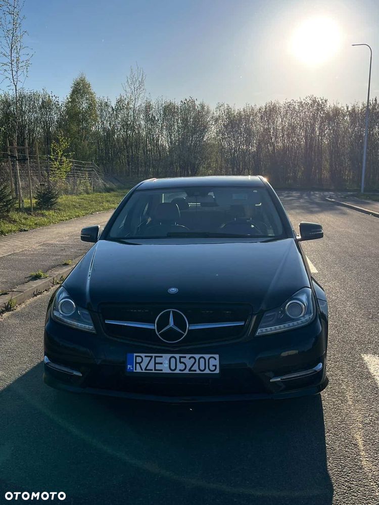 Mercedes-Benz Klasa C 350 (BlueEFFICIENCY) 7G-TRONIC Avantgarde - 1