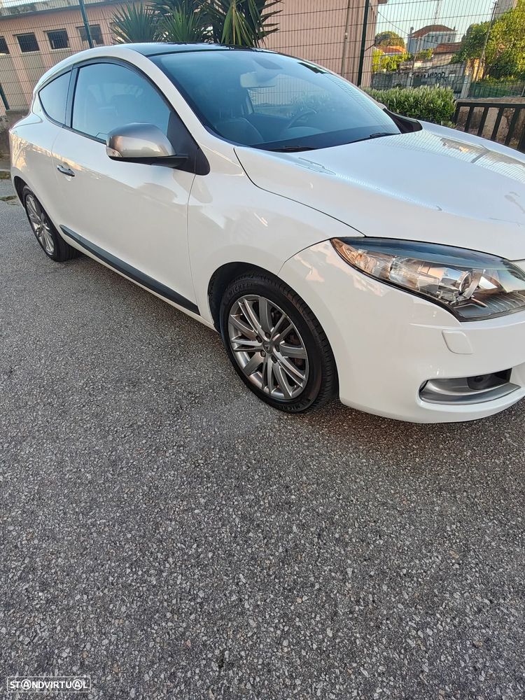 Renault Mégane Coupe 1.5 dCi GT Line - 4