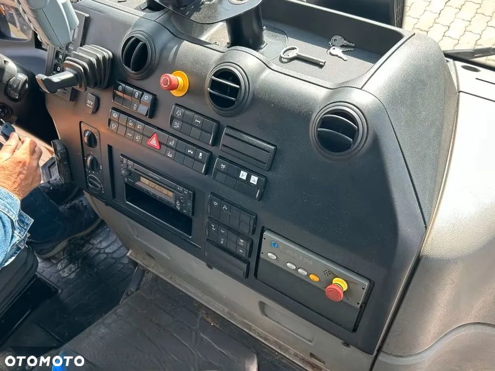Mercedes-Benz Econic 2630 L Faun Variopress Zöller / 1. właściciel / Euro6 / 6x2 / - 17