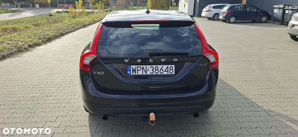 Volvo V60 T3 Kinetic - 5