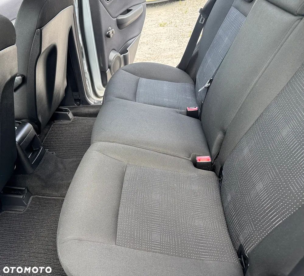 Mercedes-Benz Klasa A 160 BlueEFFICIENCY Elegance - 23