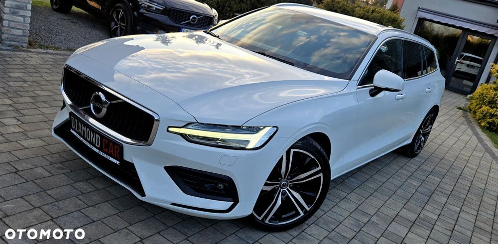 Volvo V60 D4 Geartronic Momentum Pro - 2
