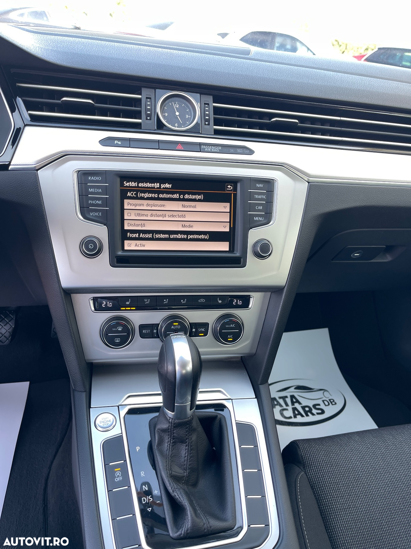 Volkswagen Passat - 33