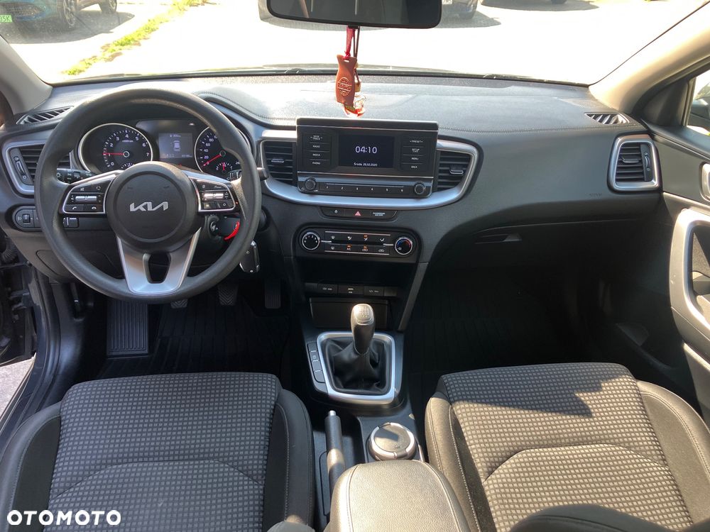 Kia Ceed 1.0 T-GDI 100 OPF Vision - 9
