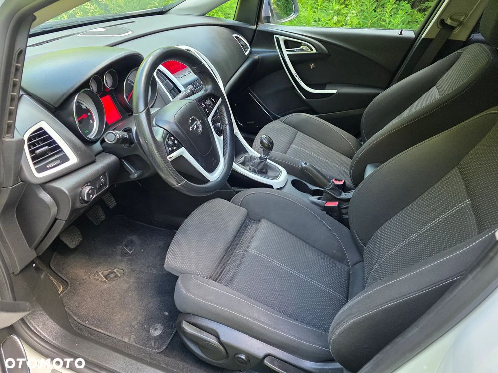 Opel Astra 1.4 T Sport EU6 - 8