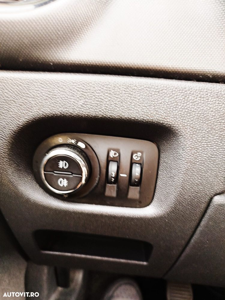 Opel Corsa 1.2 16V Easytronic Energy - 8