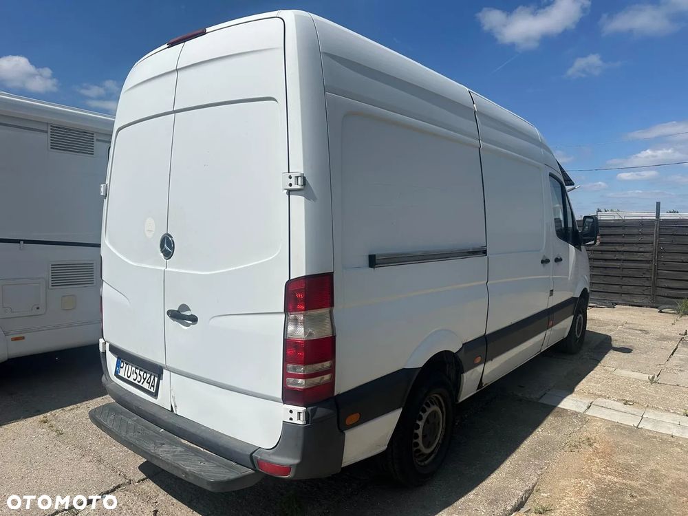 Mercedes-Benz SPRINTER - 4
