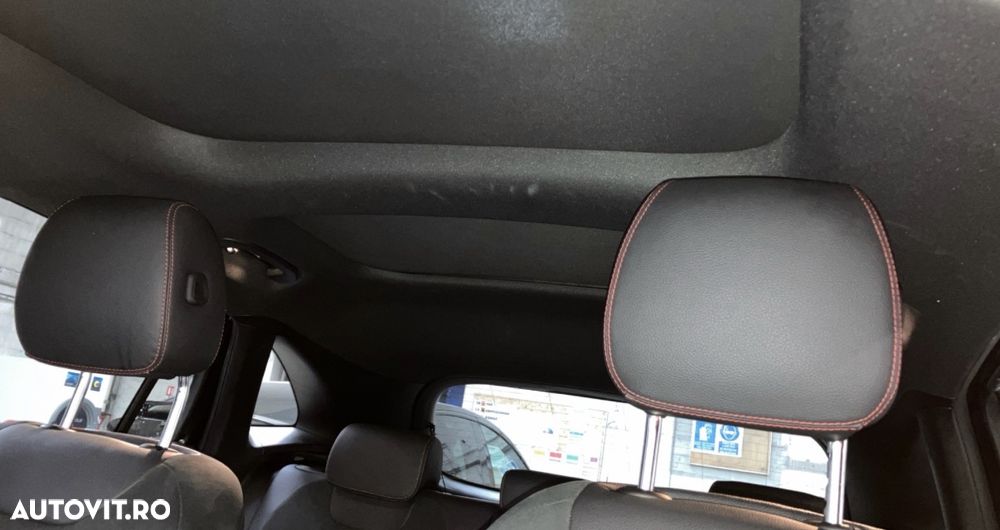 Mercedes-Benz GLA 200 d Aut. - 8