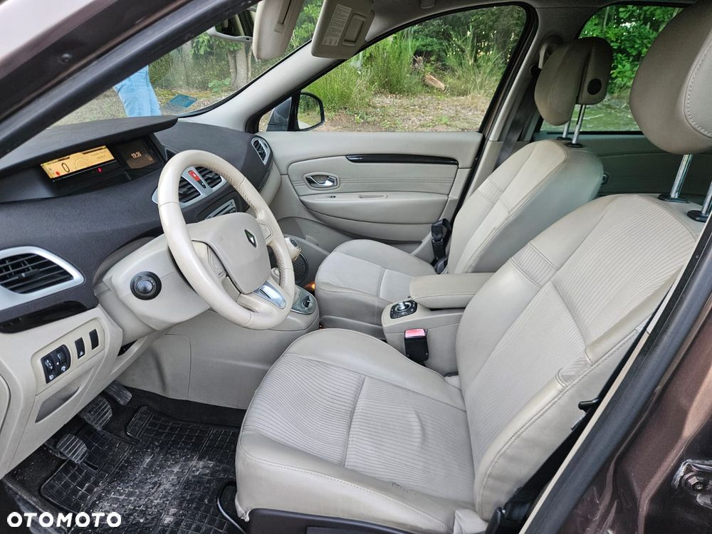 Renault Grand Scenic - 5