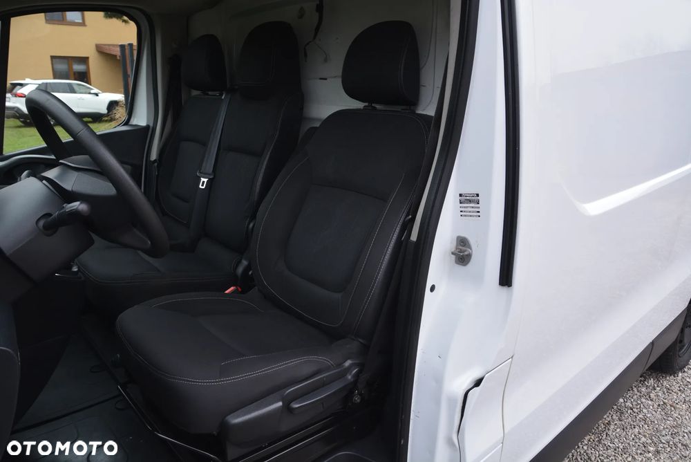 Renault Trafic - 27