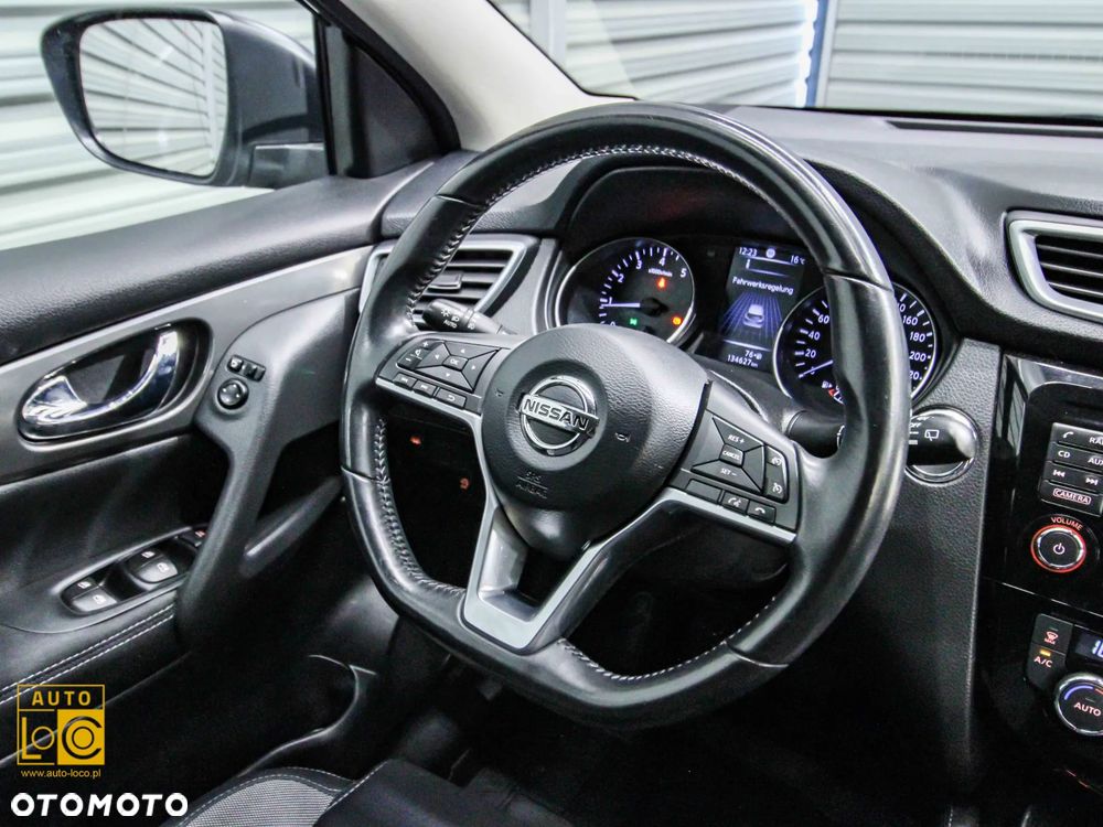 Nissan Qashqai 1.2 DIG-T Tekna EU6 - 24