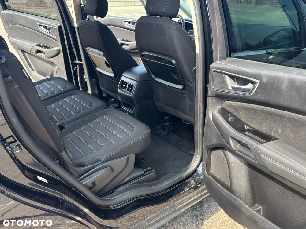 Ford Galaxy - 24