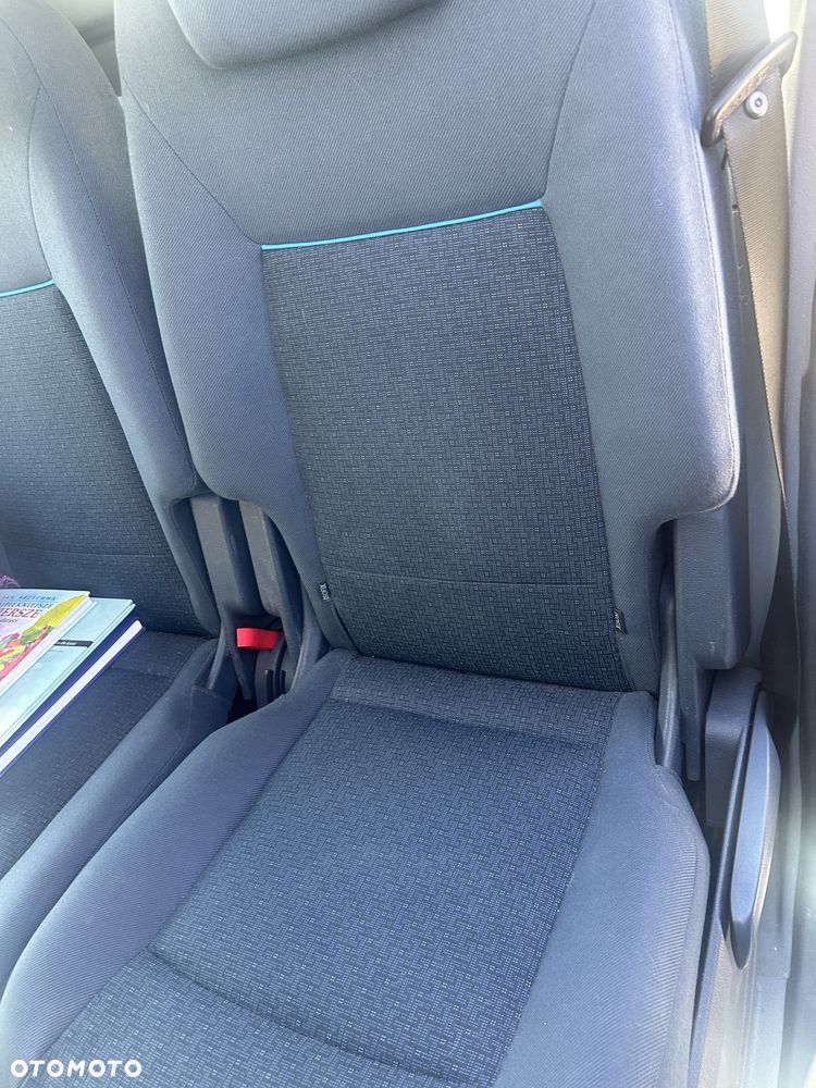 Ford S-Max - 7