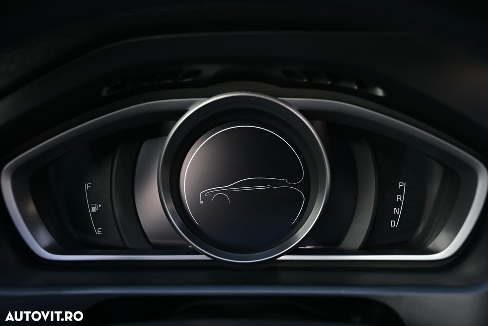 Volvo V40 D3 Geartronic - 21