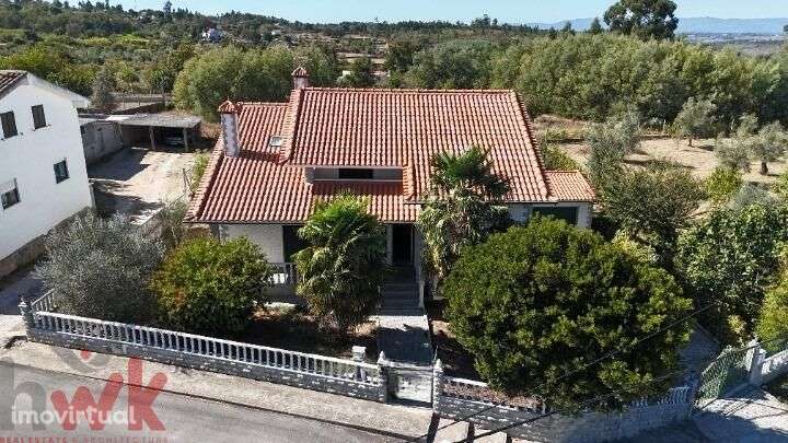 Moradia T4+1 com 3 pisos — Travanca de Lagos - Grande imagem: 3/53
