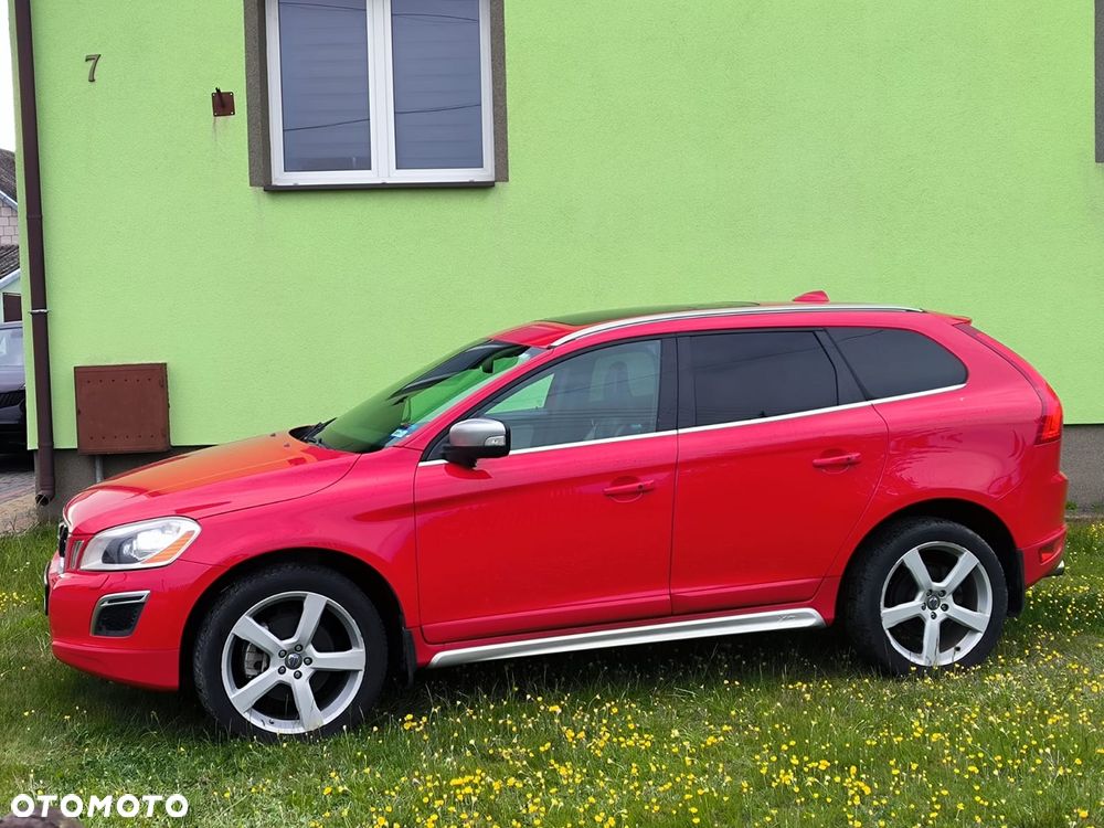 Volvo XC 60 T6 AWD R-Design - 2